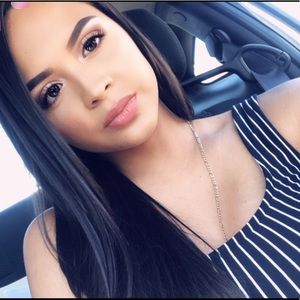 Meet your Posher, Selene